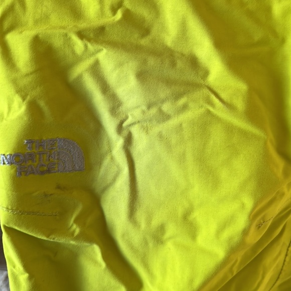 Kids’ North Face Jacket & Snow Pants - Picture 5 of 6